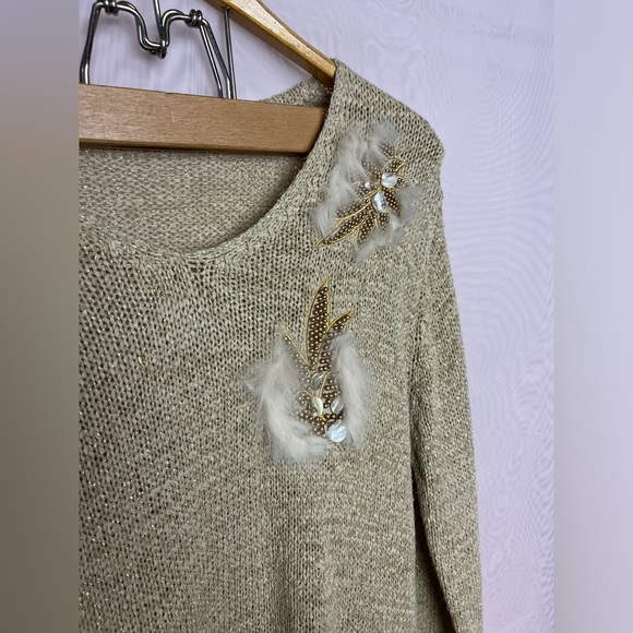 Vintage CPM Collection metallic sweater with beading and faux fur details. - Picture 3 of 10